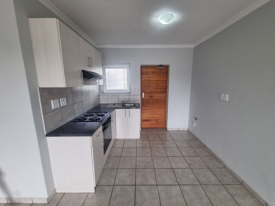 2 Bedroom Property for Sale in Klein Drakenstein Western Cape